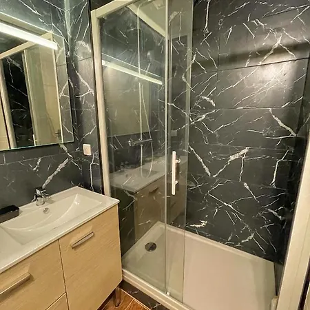 Apartament Penthouse Center - Parking Free